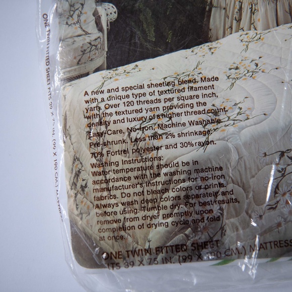 Twin Fitted Sheet | Vintage Burlington Lustersoft Daisy Spray *PLZ READ* - Picture 7 of 8